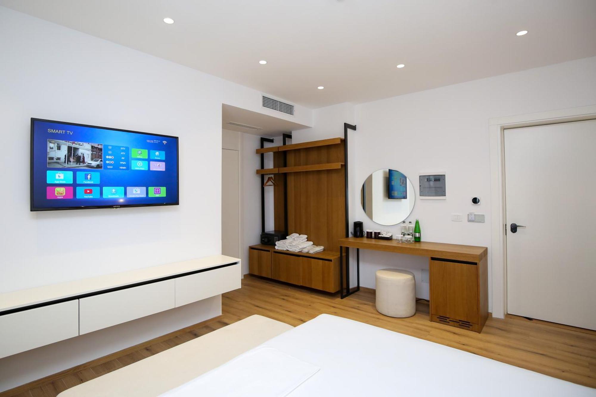 Oricon Coast Luxury Resort Bashkia e Orikumit Exteriör bild