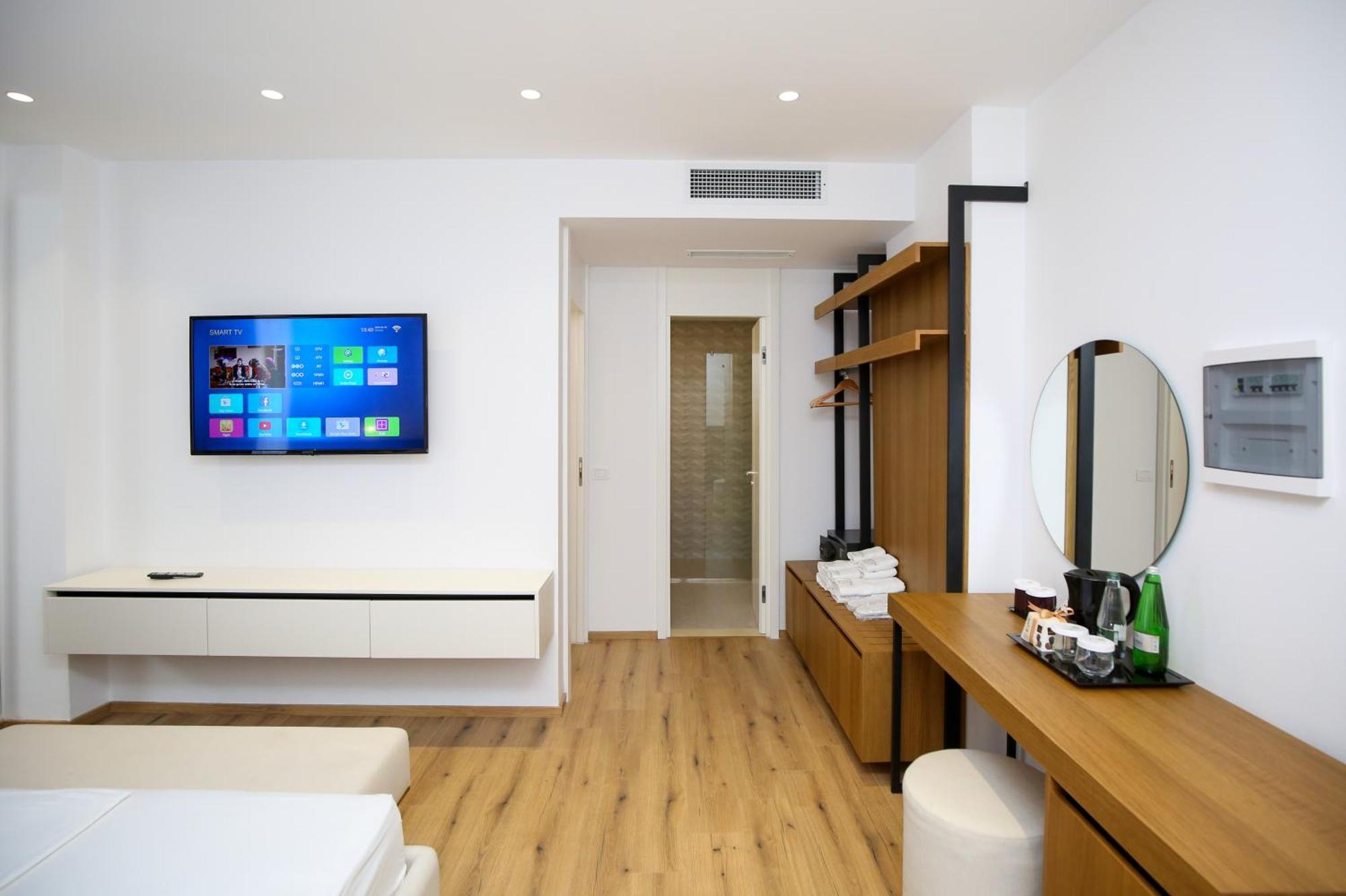 Oricon Coast Luxury Resort Bashkia e Orikumit Exteriör bild