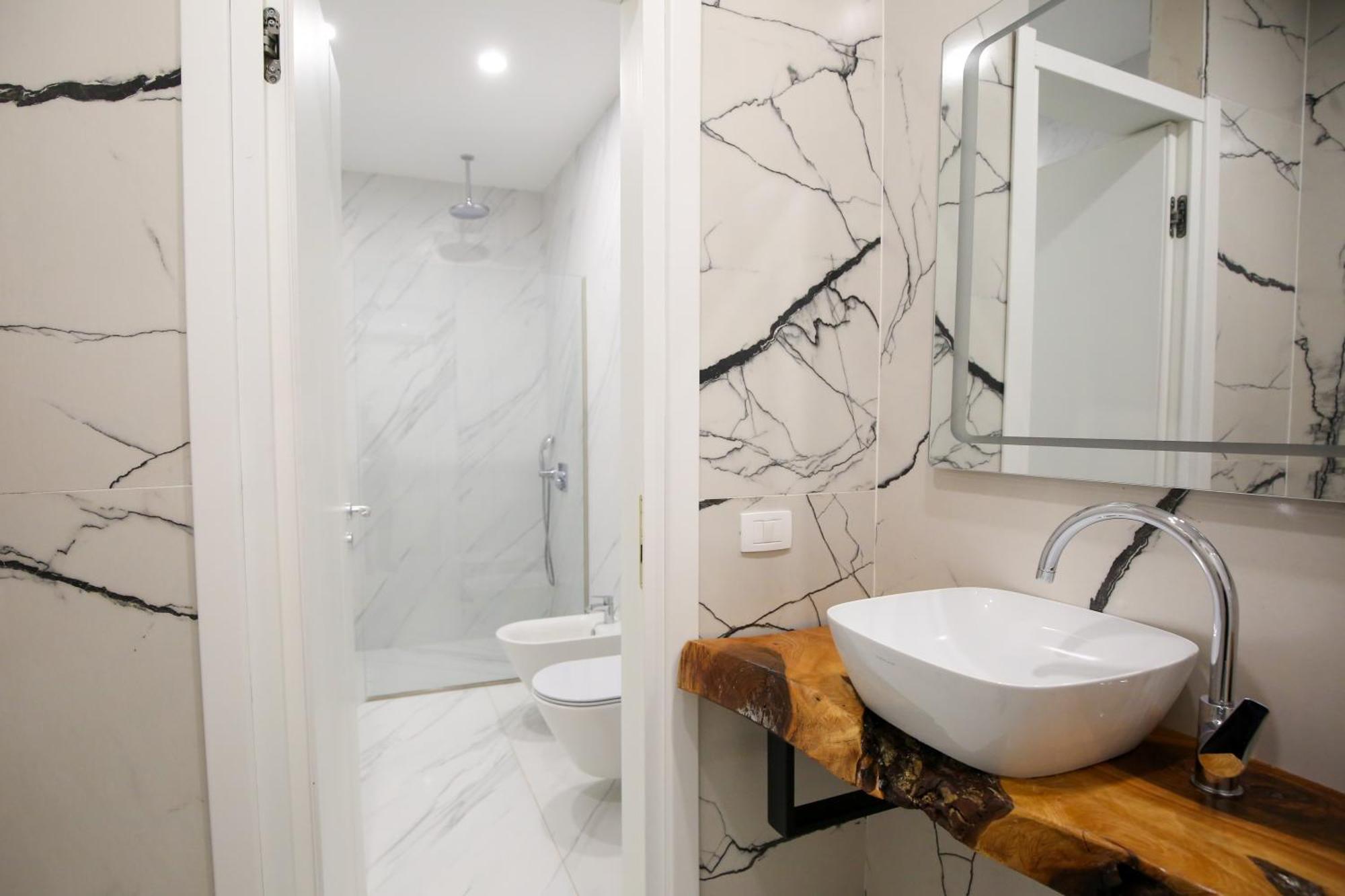 Oricon Coast Luxury Resort Bashkia e Orikumit Exteriör bild