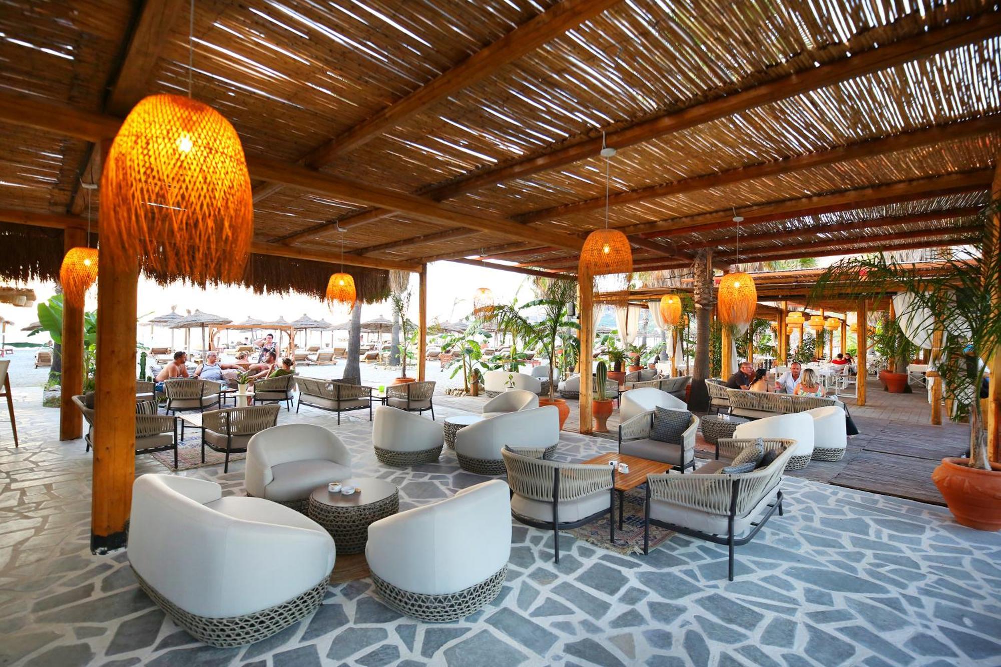Oricon Coast Luxury Resort Bashkia e Orikumit Exteriör bild